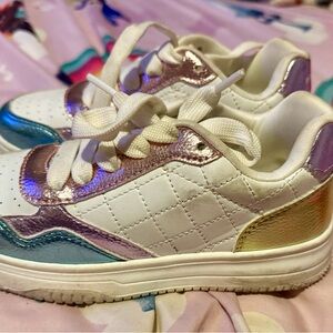 BCBGirls White and Metallic Multicolor Kids Sneakers